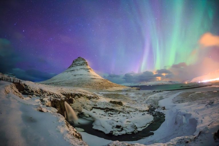 Island Im Winter Reisen: Magie Und Abenteuer Im Hohen Norden